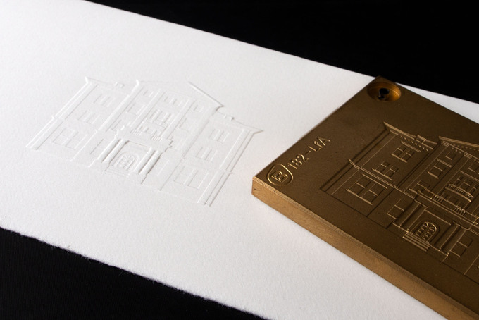 Beispiel 3D Prägung auf Papier mit Prägestempel