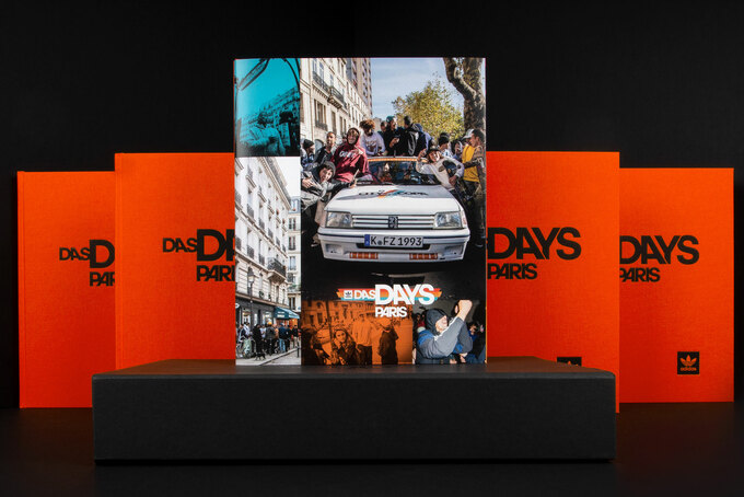 Hardcover Buch Leinen Irisleinen Prägung