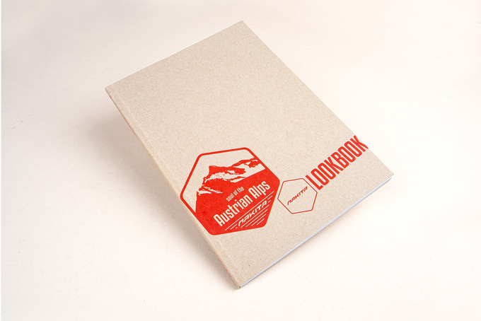 Graupappe als Umschlag Klebebindung