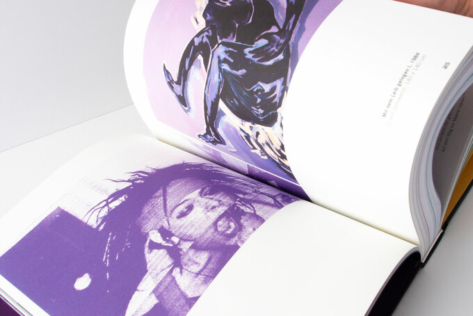 verschiedene Papiere in einem Buch