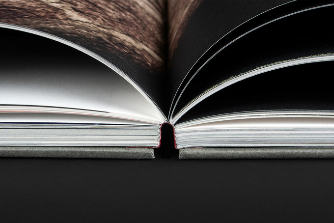 Aufschlagverhalten Buch mit Fadenbindung