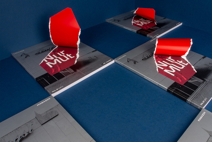 Stanzung auf Titel einer Broschüre