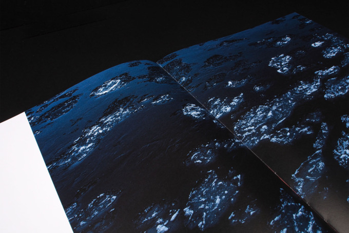 Aufgeschlagene offene Fadenheftung