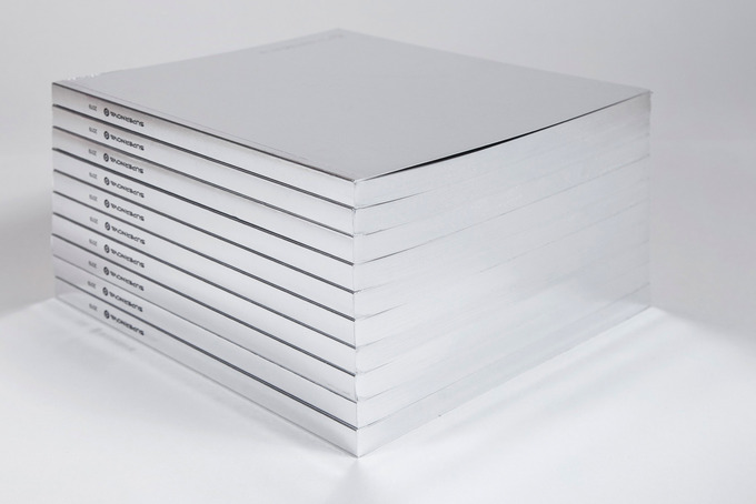 Farbschnitt silber mit Blindprägung Beispiel