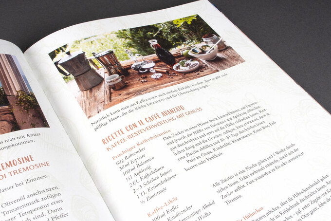 Kochbuch als Hardcover Fadenheftung