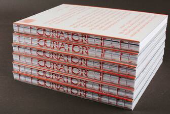 Offene Fadenbindung bei F&W Druck- und Mediencenter Altötting