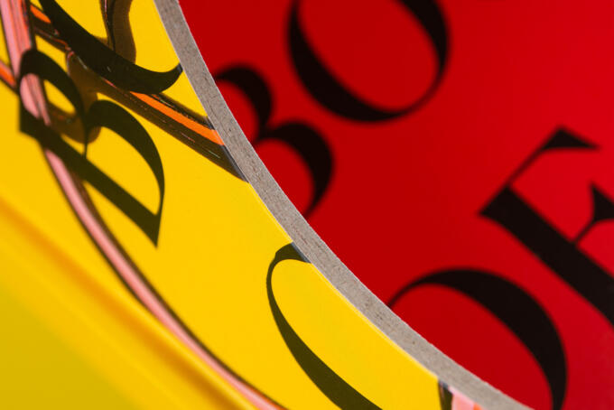 Stanzung auf Graupappe